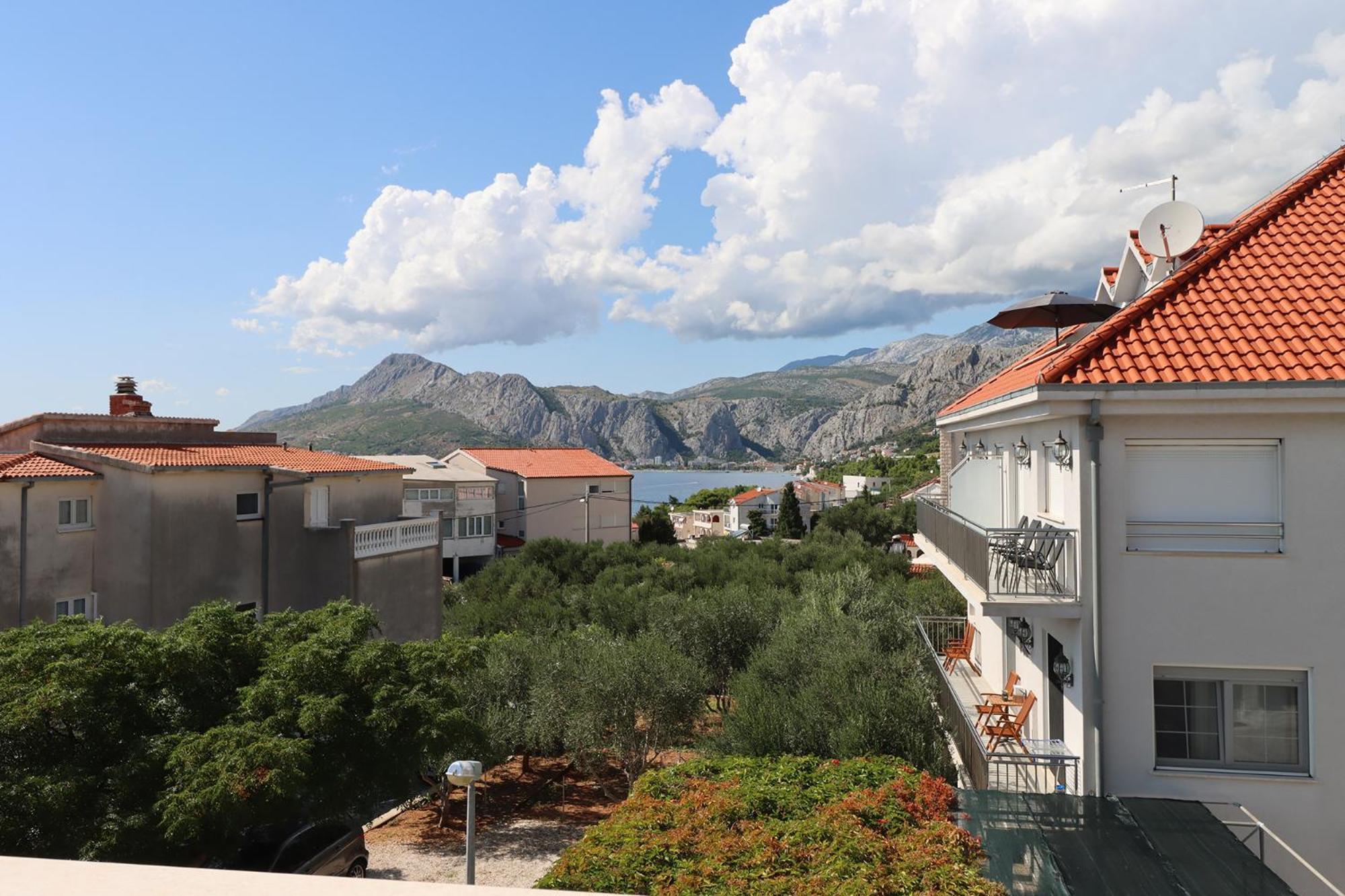 Emmi Nemira Omis Apartman Kültér fotó